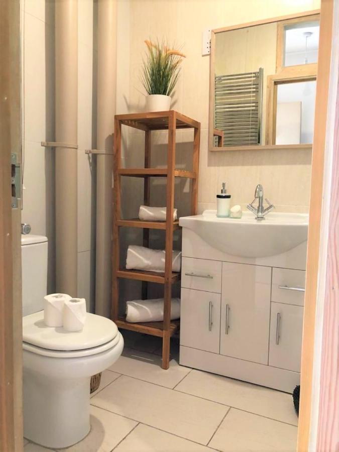 Studio Flat Without Kitchen At Kentish Town Londra Exterior foto
